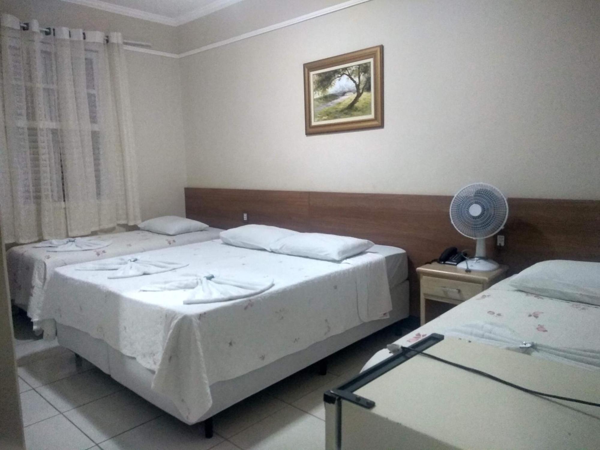 Hotel Excelsior Pocos de Caldas Bagian luar foto